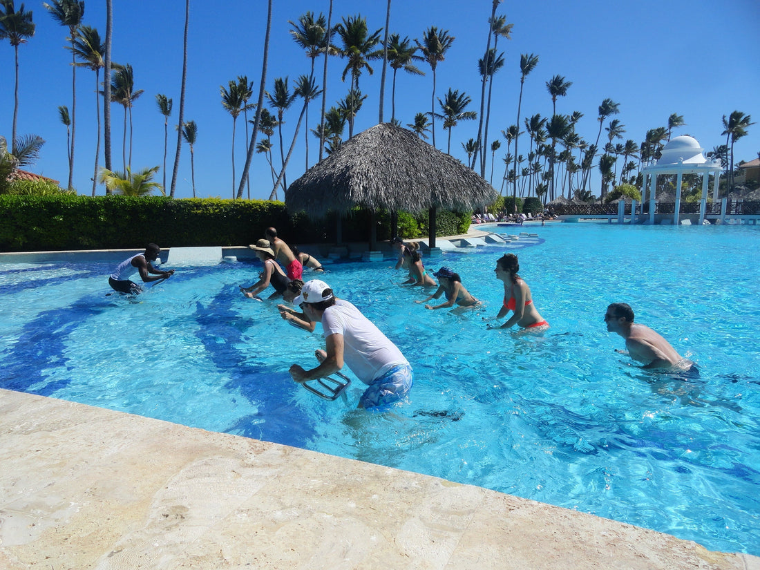 El Nuevo Lujo del Bienestar: Convierte tu Piscina en un Espacio de Fitness y Relajación con POOLBIKING